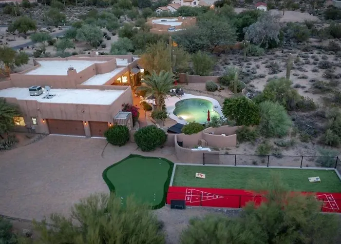 Desert Hideaway Shuffleboard Court Golf Billiards Holiday home Scottsdale